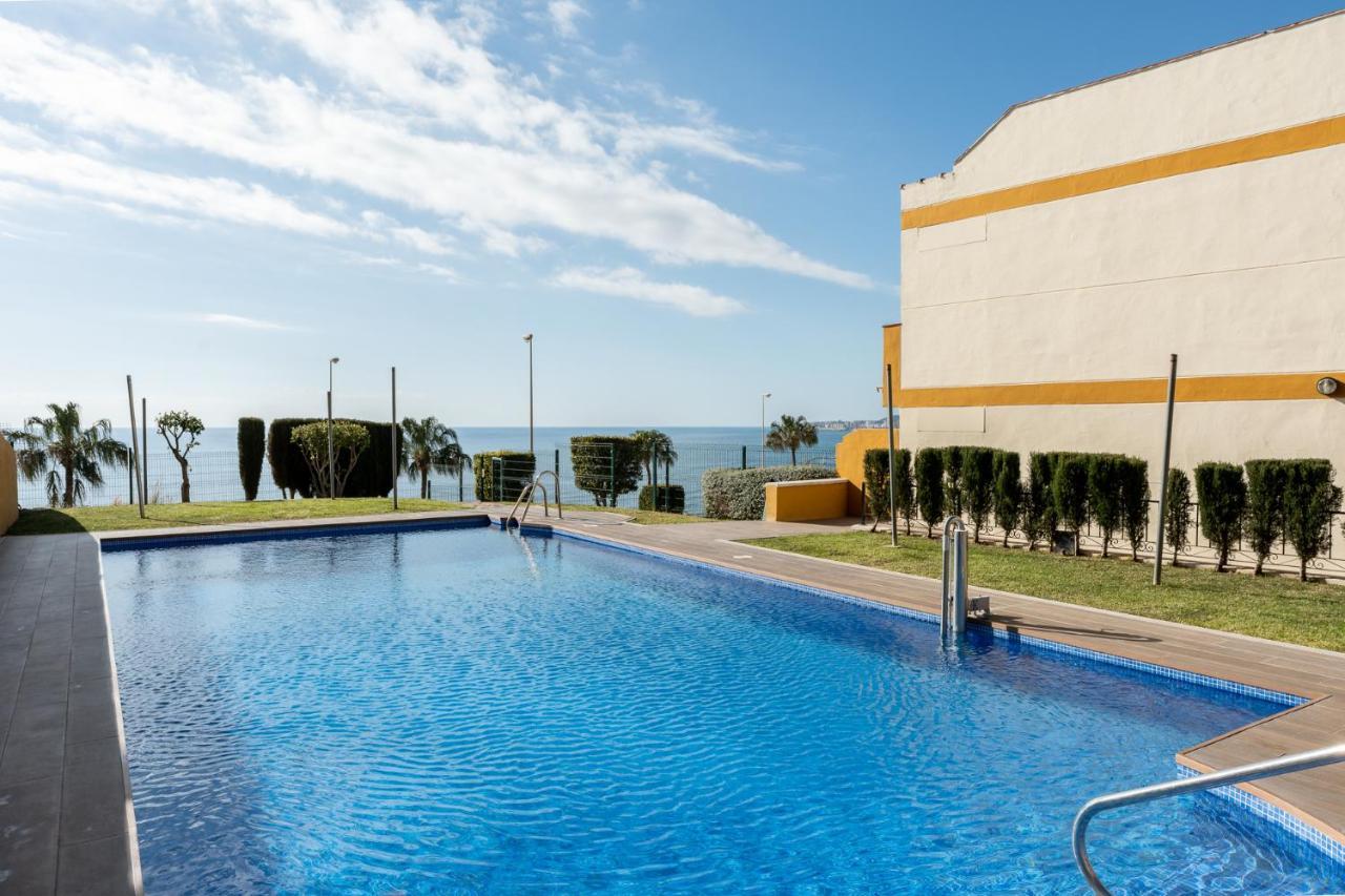 Beachside Retreat With Private Terrace بينالماذينا المظهر الخارجي الصورة